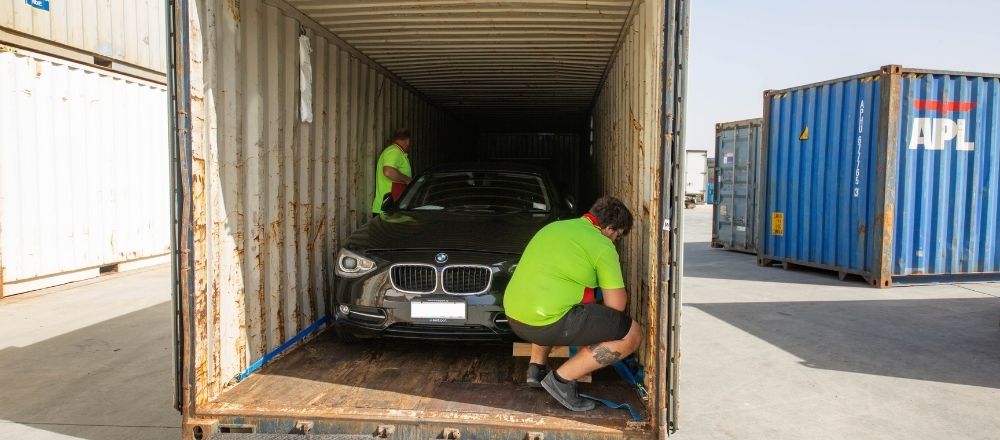Move a Motor Vehicle into Australia