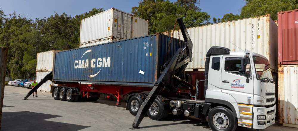 Moving from Australia to New Zealand Shipping Container