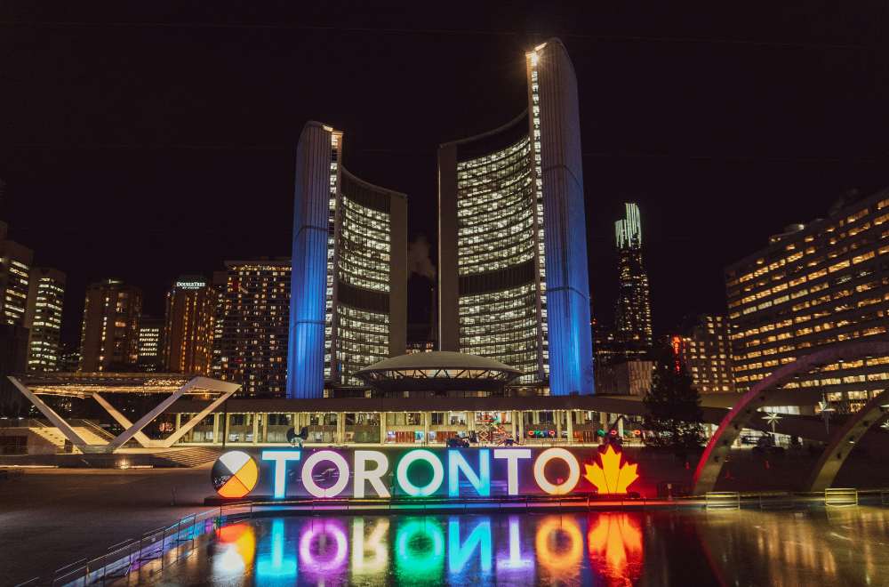 Move to Toronto